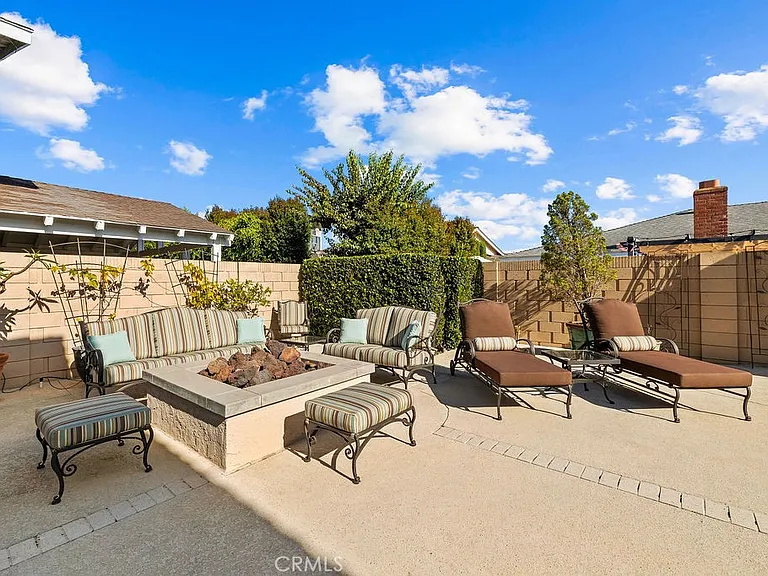 Firepit patio